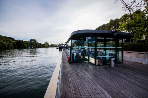 LOUER UNE PÉNICHE
