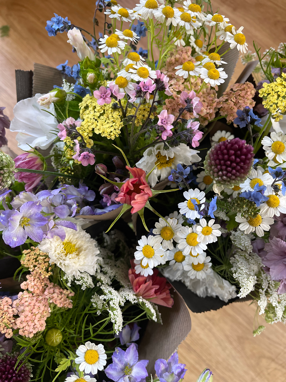 Subscription flowers fortnightly delivery - 12 deliveries