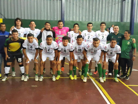 Orotina Futsal crece y ya está en semifinales