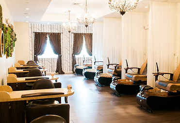 family photo at Spa Nijoli & Salon