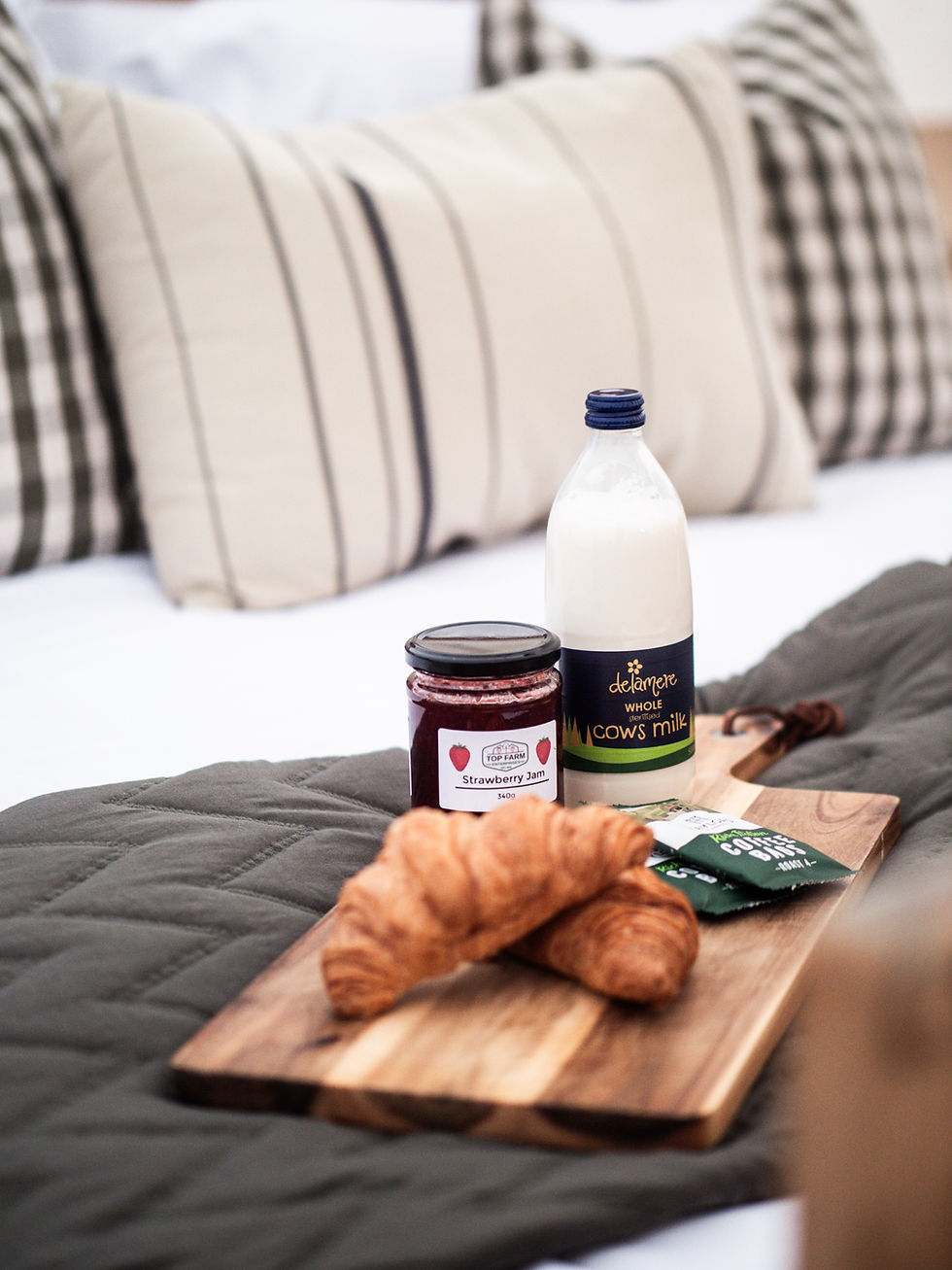 Glamping with Breakfast