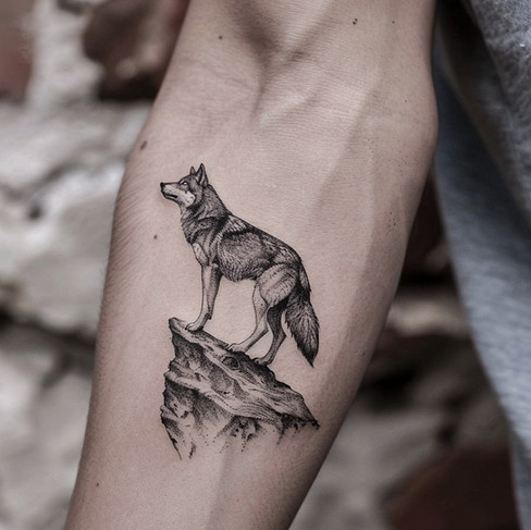 тату з вовком