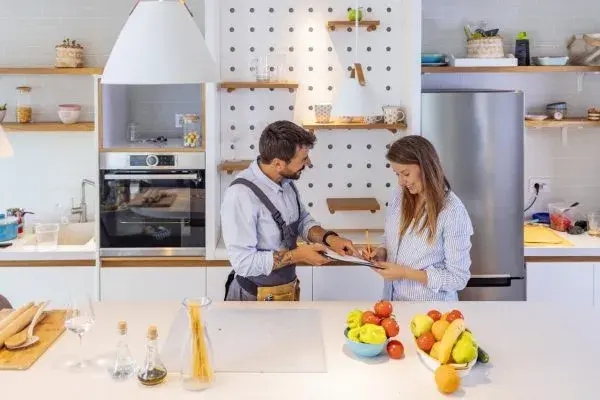 Homeowners Prefer Local Kitchen Contractors