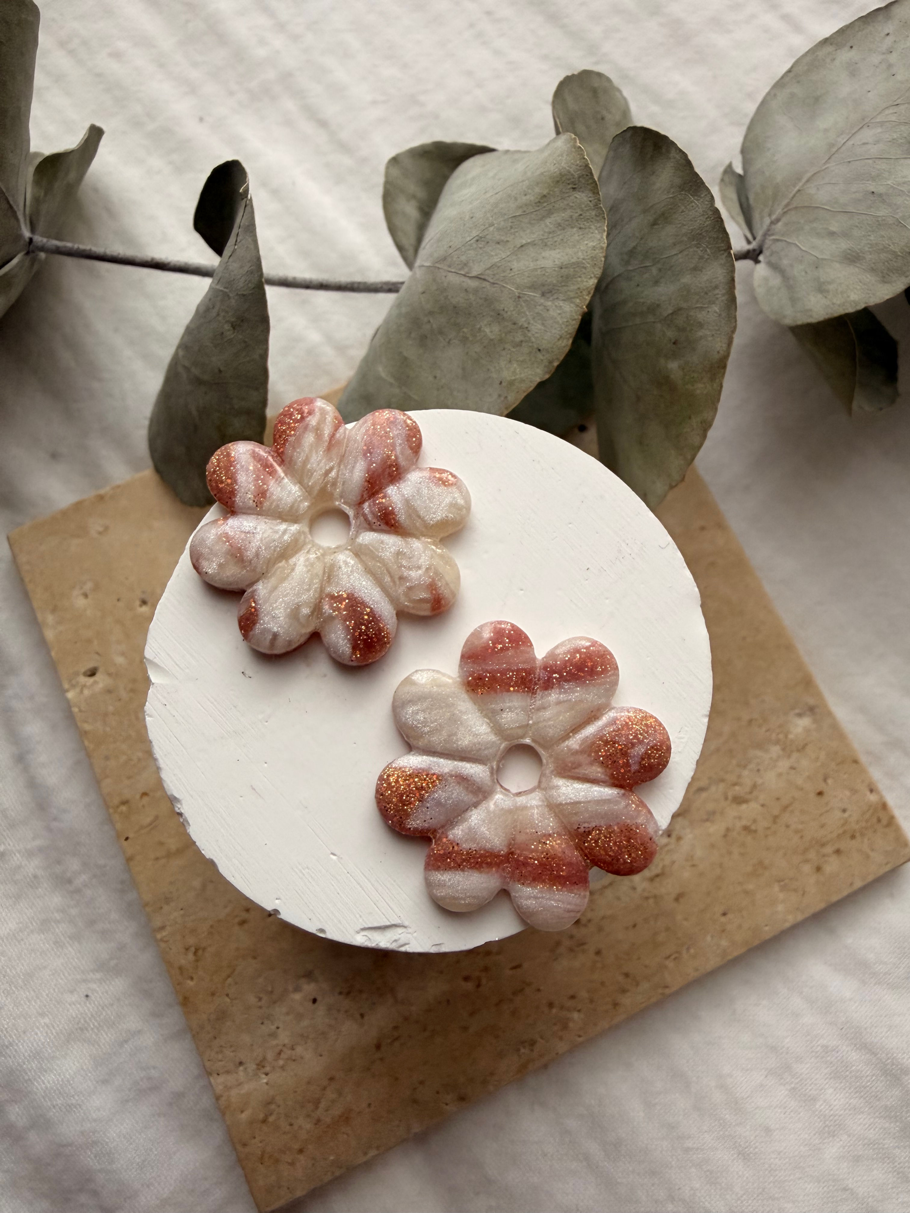 Léna - Nacre, translucide et rose doré -