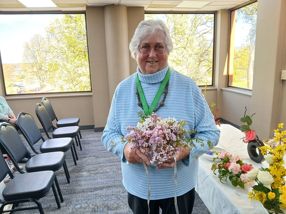 2nd prize winner Robyn Rawlinson