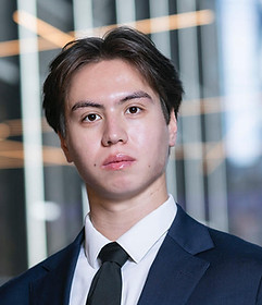 Ethan Nagasako Headshot.jpg