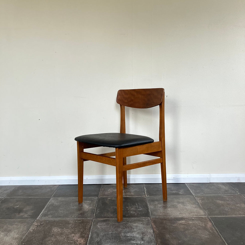 Thumbnail: Mid Century Ercol '377' 1950's Solid Elm Drop Leaf Oval Dining Table with Butterfly Back Teak Dining Chairs by Ligna