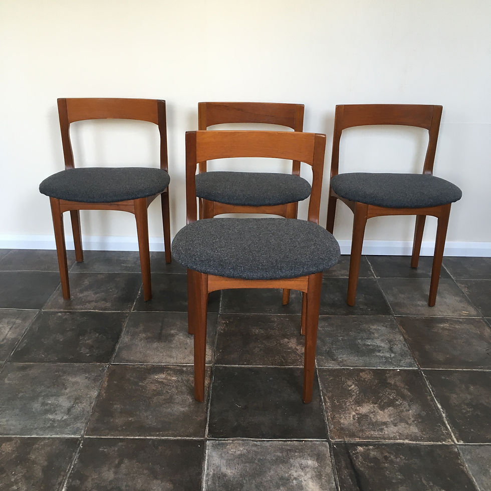 Set of 4 Vintage Mid Century Nathan / Danish Style Teak Dining Chairs