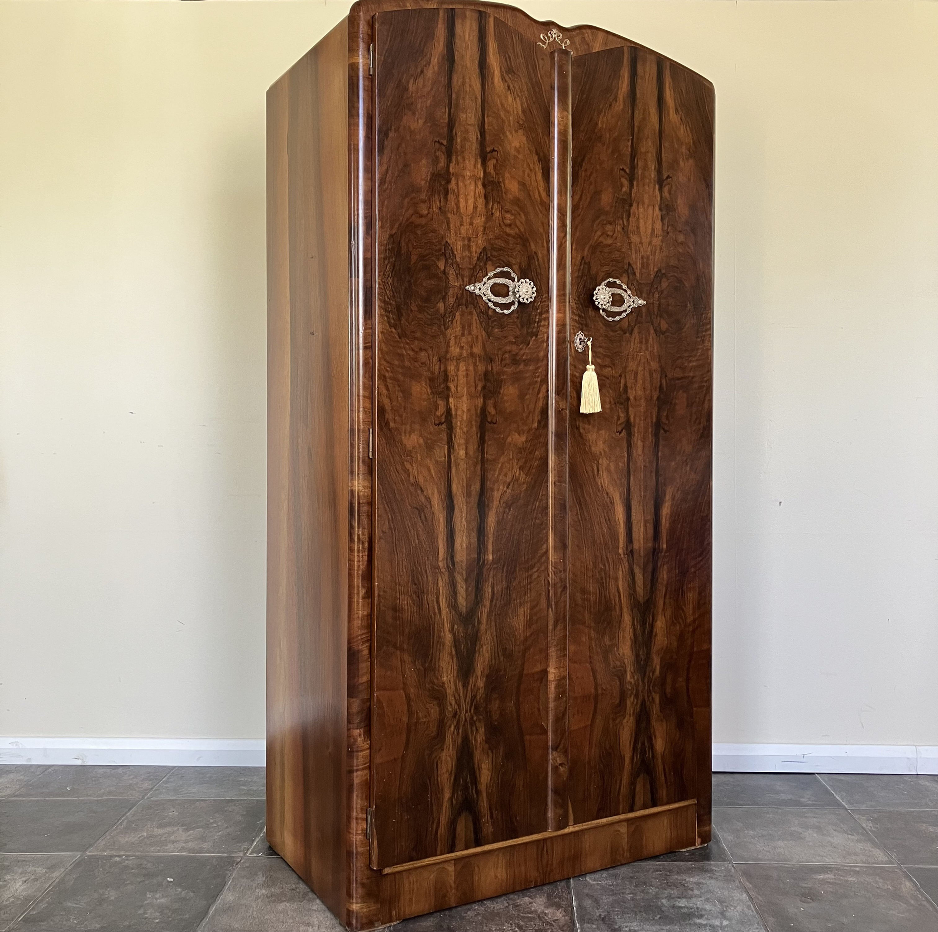 Beautifully Restored 1930's Art Deco Burr Walnut Beauticraft Gentleman's Armoire/Wardrobe