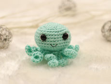 Patron d'amigurumi gratuit en français : petite pieuvre