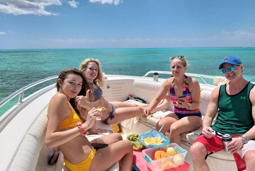 First lady Mako 28 ft - El Cielo Charter - swimming, fishing combo