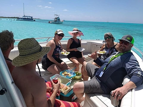 Private snorkel and El Cielo Charter, Mako