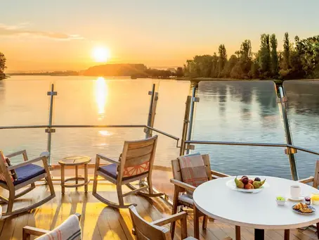 Why Foodies Love River Cruising: A Culinary Journey Like No Other