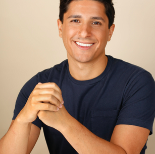 Leadership Edge with Andrew Dudum, Co-Founder and CEO of Hims & Hers: A Modern Approach to Health