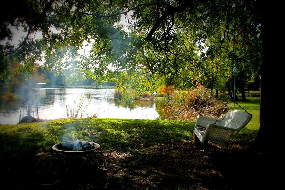 Lake Murvaul Cabin Vacation Rental Near Carthage, Texas