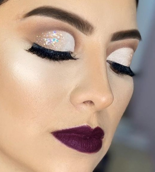 MAQUILLAJE PROFESIONAL