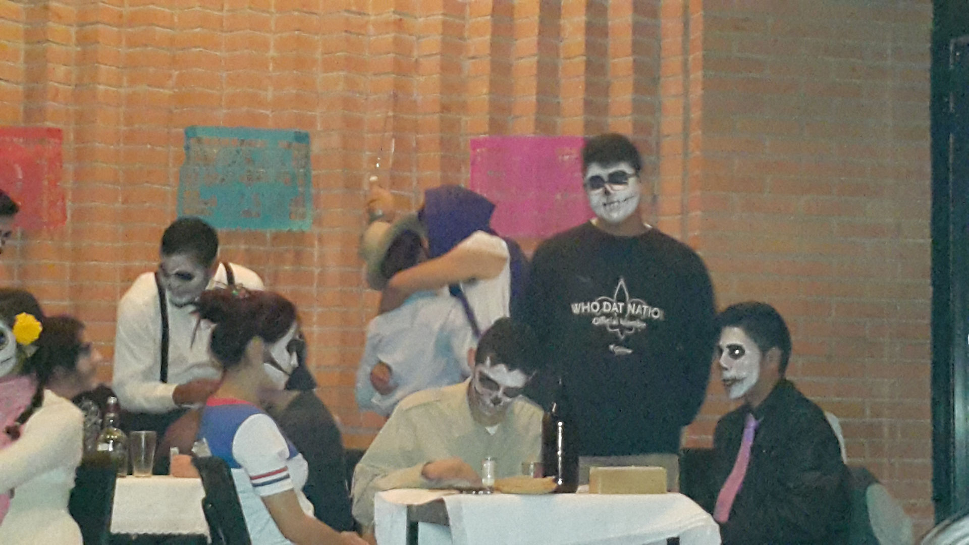 LA CANTINA