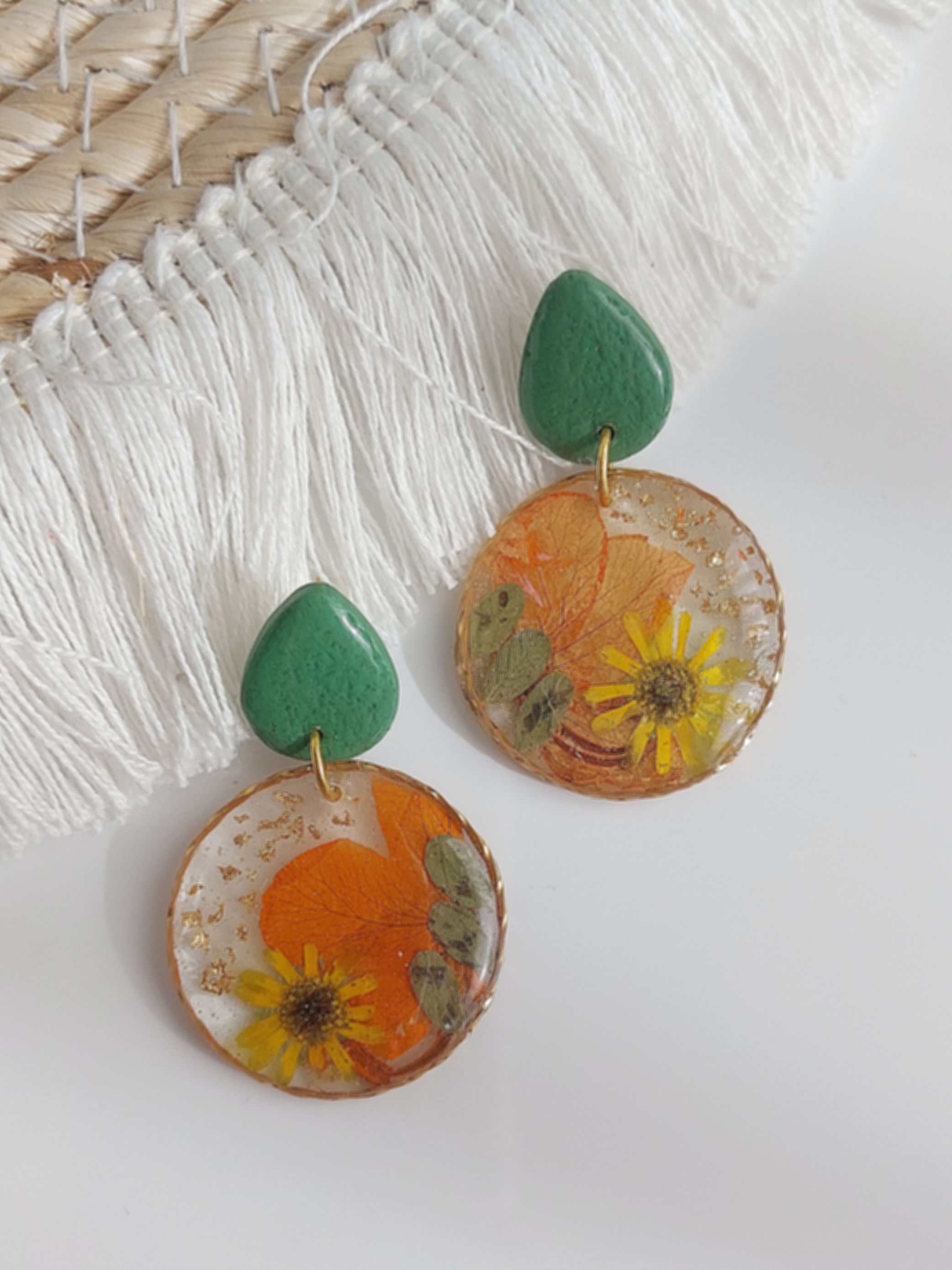 Bold Botanica 13