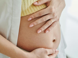 Ventre de personne enceinte
