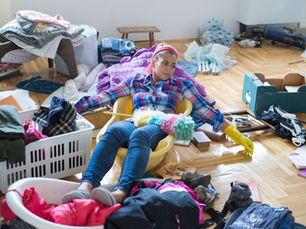 When Clutter Becomes Control: How Environmental Chaos Impacts Relationships and Power Dynamics