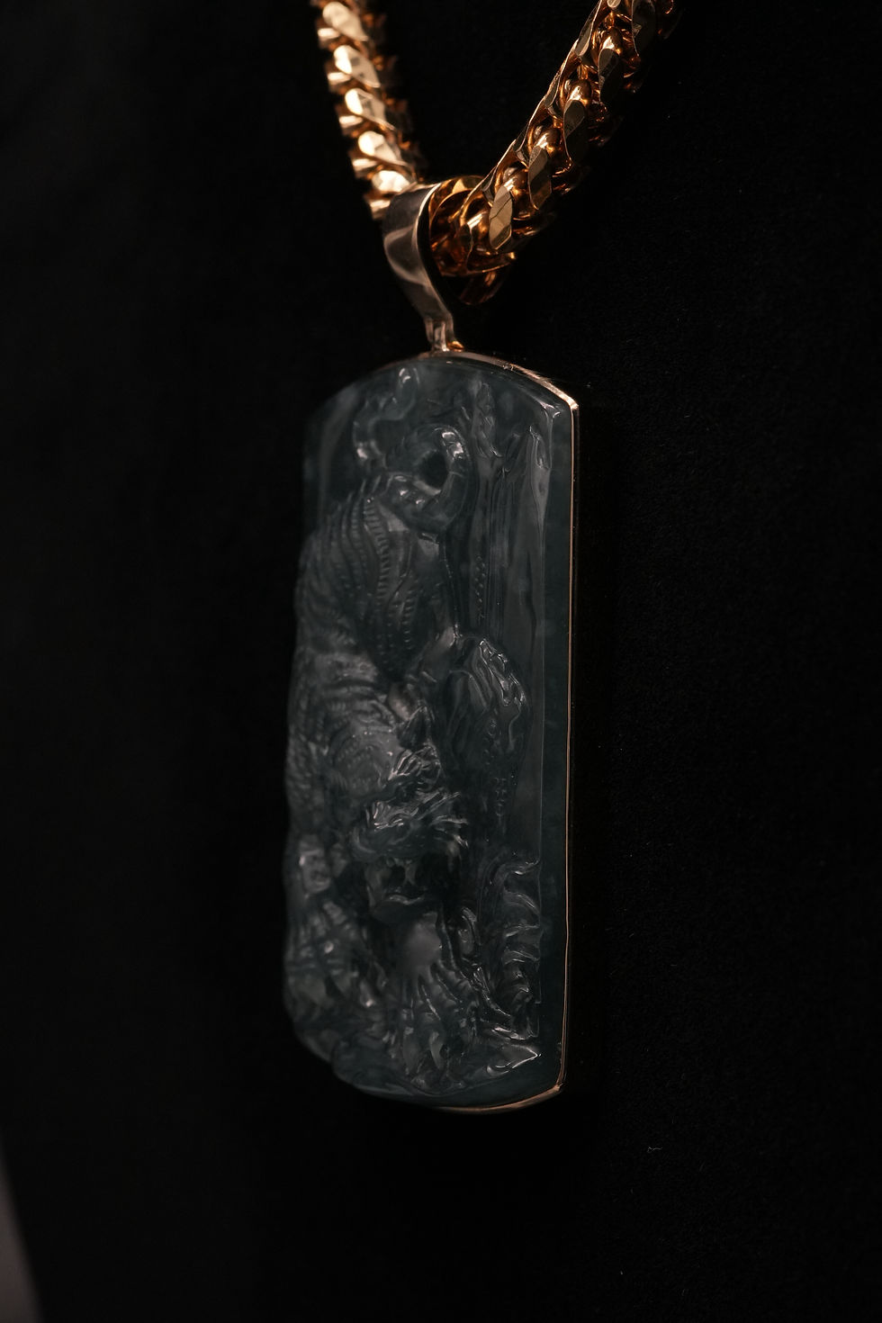 Thumbnail: Blue Water Jade Tiger Pendant Solid 10K Gold Frame