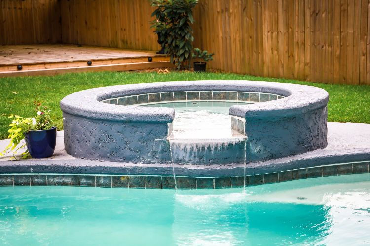 swimming-pool-water-features.jpeg