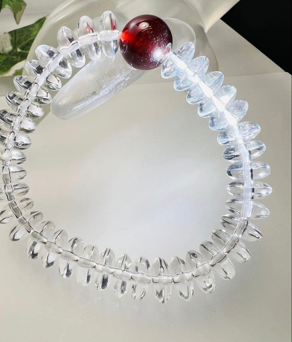 サムネイル： ロードライトガーネット&水晶ドーナツ型❣️開運効果、目標達成、魔除け 守護