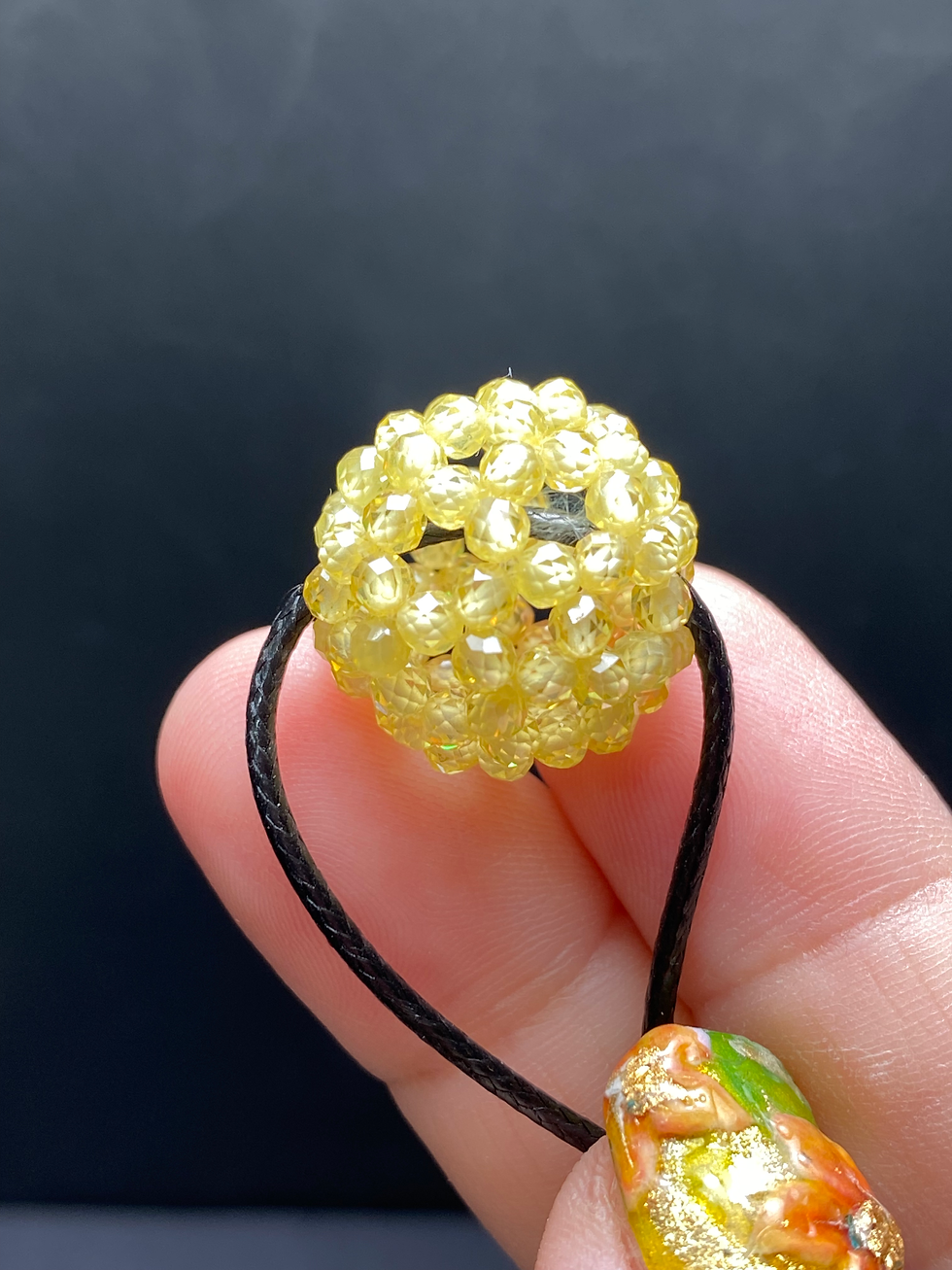 サムネイル： 神聖幾何学フラーレン　イエロージルコン石３mm 宇宙エネルギー　強力な癒しキラキラ
