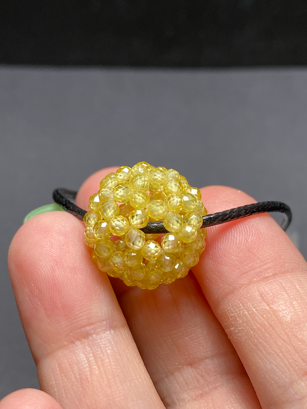 サムネイル： 神聖幾何学フラーレン　イエロージルコン石３mm 宇宙エネルギー　強力な癒しキラキラ