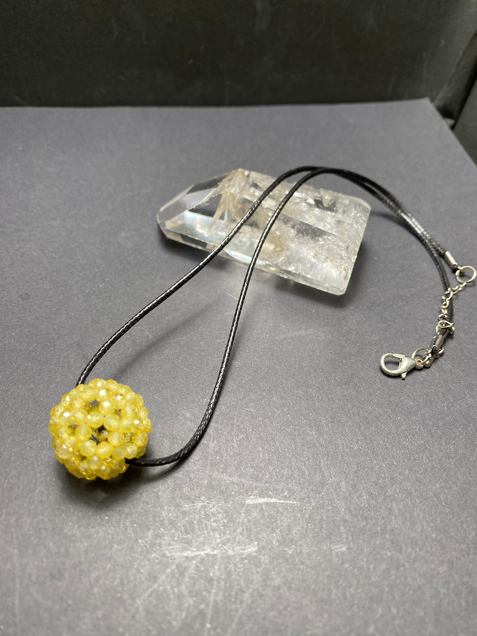 サムネイル： 神聖幾何学フラーレン　イエロージルコン石３mm 宇宙エネルギー　強力な癒しキラキラ