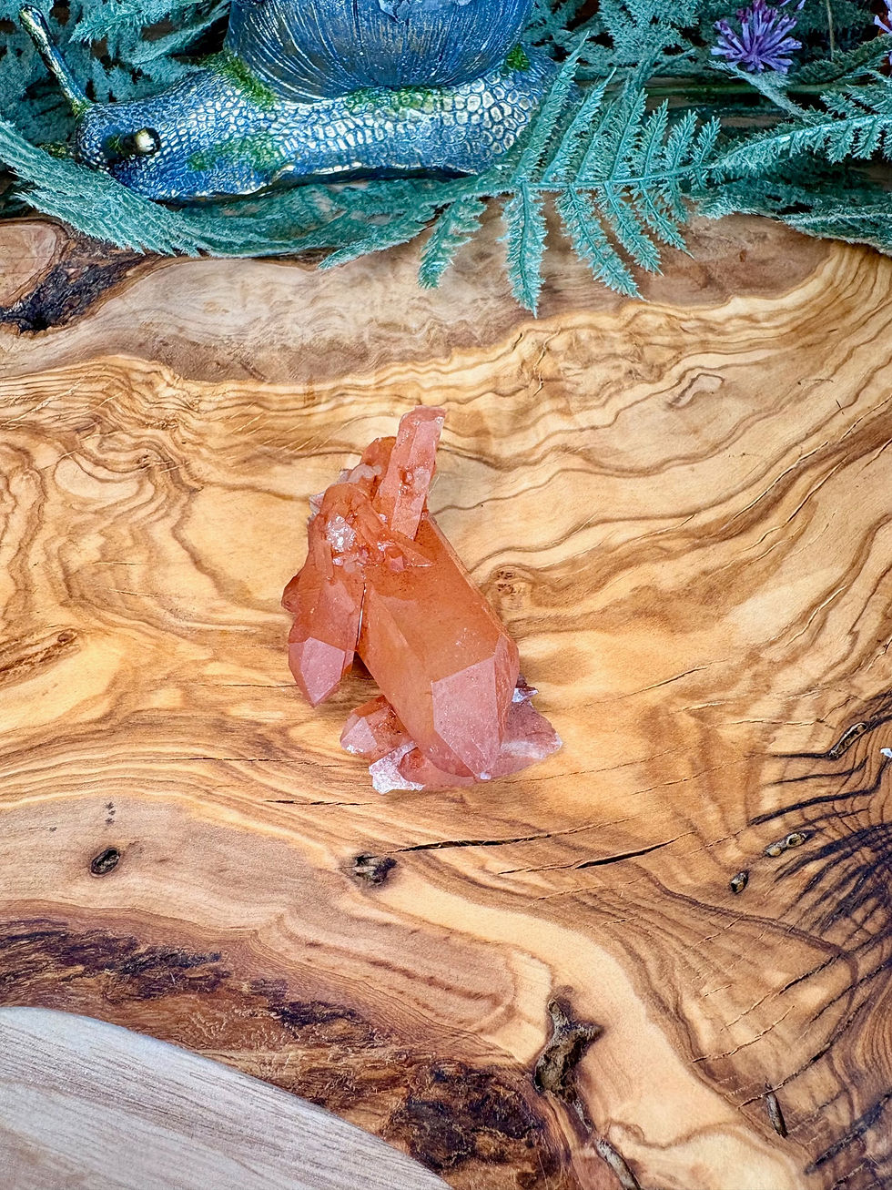 Thumbnail: Tangerine Quartz Cluster