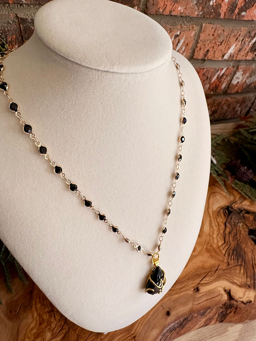 Thumbnail: Handmade Obsidian Necklace