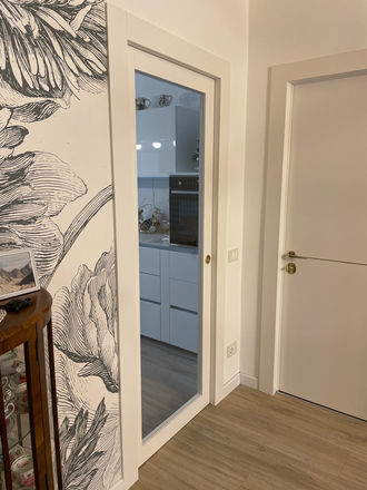 Porte interne in legno di frassino, porte originali in legno, porte in frassino su misura, porte in frassino personalizzate