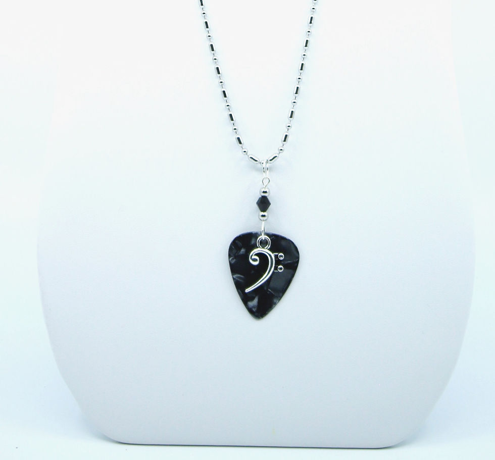 Thumbnail: "LIVING COLOR" Necklace Collection