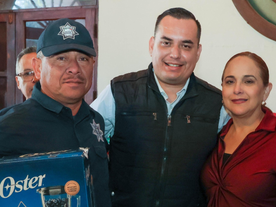 Celebra Ayuntamiento de Guaymas “Día del Policía”