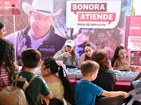 Gobernador Durazo beneficia a vecinos de la colonia Fonhapo con servicios gratuitos en la feria “Sonora Atiende”