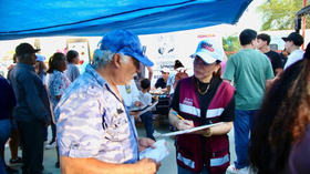 Gobernador Durazo lleva feria de servicios gratuitos "Sonora Atiende" a colonia Mártires de Cananea