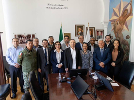 Atiende Gobernador reunión con gremio de transportistas de carga en la entidad