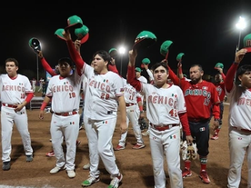 Celebra mánager mexicano medalla de plata en el Mundial de Softbol U18