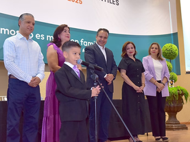 Reafirma Toño Astiazarán compromiso con la niñez hermosillense