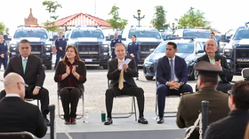 Gobernador Durazo duplica estado de fuerza con más patrullas y reconoce a policías en su día