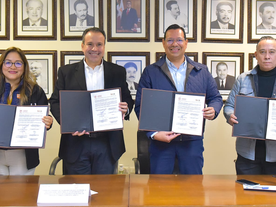 Lleva Toño Astiazarán programa Hogar Solar a trabajadores del SNTE