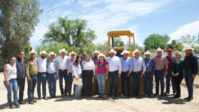 Entrega Gobierno de Sonora maquinaria a ganaderos de Quiriego y Rosario