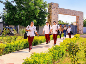 Inician clases más de 16 mil estudiantes en la UES