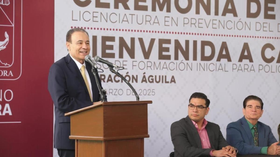 Gobernador Durazo refuerza corporaciones de seguridad con más policías egresados de la USP