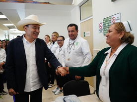 Garantiza Gobernador Durazo mejores condiciones para personal de salud y supervisa obra de Hospital Comunitario Vícam Switch