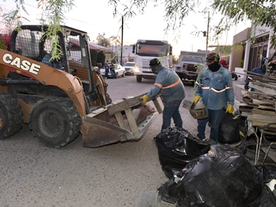 Lleva Ayuntamiento de Hermosillo jornada de descacharre a la colonia Lomas de Madrid