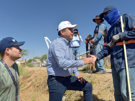 Supervisa Toño Astiazarán limpia de canales y arroyos