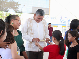 Visitan alcalde Luis Fuentes y Rebeca Valenzuela Campamento Centro Bienestar Juvenil 2024