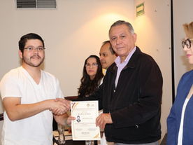 Culmina personal de enfermería de Isssteson diplomado en "Accesos vasculares y terapia de infusión"